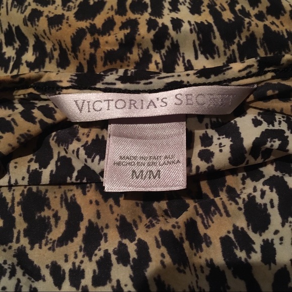 *SOLD* Victoria’s Secret Leopard Babydoll Nightie Teddy M - Picture 9 of 9